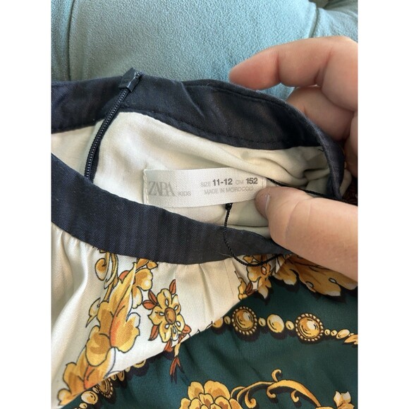 Zara Kids sachie Hankerchief Dress Girls sz 11 - 12 Green Gold Ivory Classic - Picture 2 of 5